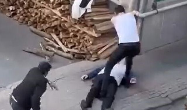 İstanbul'da iki aile arasında bıçaklı-sopalı kavga: Öldüresiye vurdu