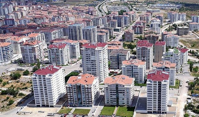 İzmir'in güzel yerinde mahkeme ucuza 3+1 daire satacak!