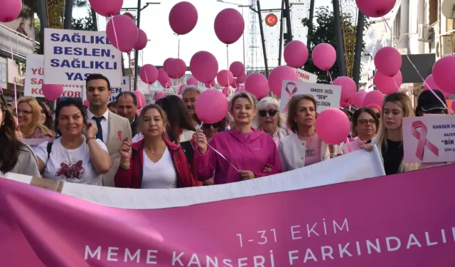 Menemen'de pembe yürüyüş: Binlerce kadın kanser farkındalığı için buluştu