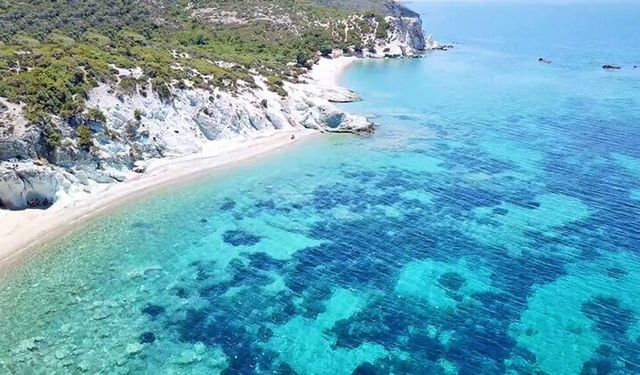 İzmir Foça’da Denize Girilecek Ücretsiz Plajlar Hangileri? Foça’da Denize Nerede Girilir?