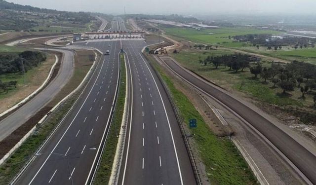 Ankara – İzmir arası kaç km, kaç saat sürer?
