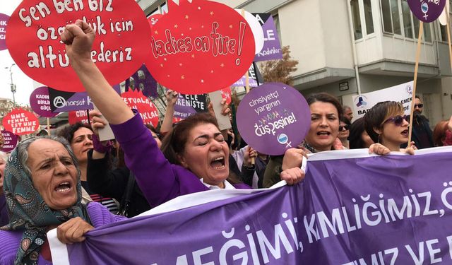 Seferihisar Belediyesi’nden 25 Kasım’da güçlü mesaj: “Şiddetin bahanesi yok"