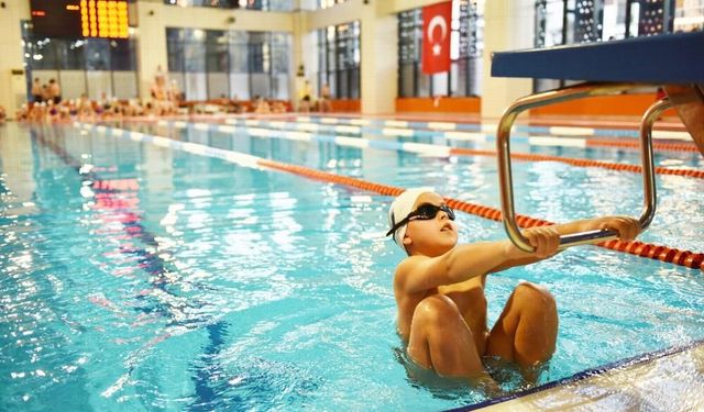 Aliağa Belediyesi sporda vites yükseltti Bu havuzlardan genç şampiyonlar çıkıyor