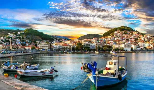 Aliağa-Midilli hattında ilk sefer yapıldı: Feribot Foça’yı da hareketlendirecek