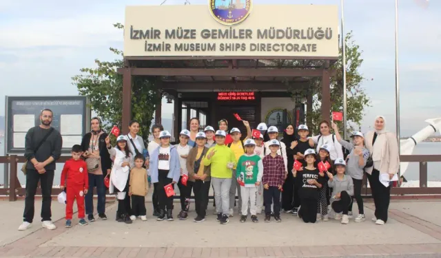 Bu ders çok eğlenceli! İzmirli öğrenciler İngilizceyi gezerek öğreniyor