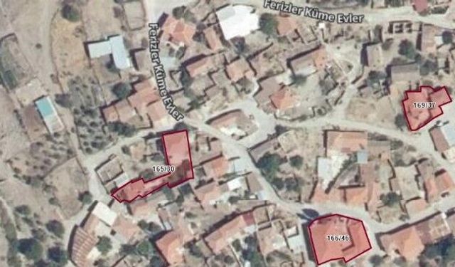 İzmir’de kültürel miras listesi genişliyor: Bergama’da 3 tarihî yapı koruma altına alındı