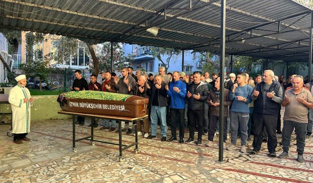 Menemen'de 30 kedisiyle birlikte ölen Şule Çörekçi'ye son veda