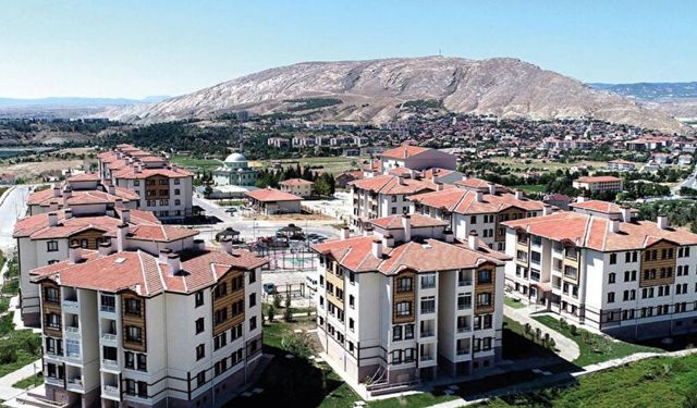 İzmir Menemen’e çifte TOKİ müjdesi! İki etapta toplam 1.467 konut