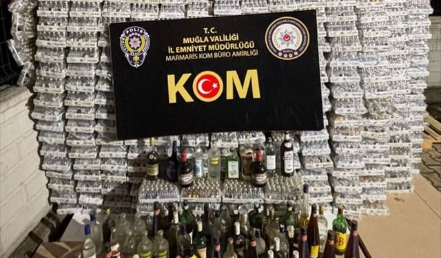Muğla Marmaris'te otel deposuna baskın: 104 bin 212 şişe kaçak içki ele geçirildi