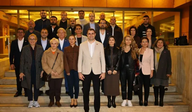 CHP'li Güç'ten Efes Selçuk ziyareti: Başkanlarımıza sahip çıkmak zorundayız!