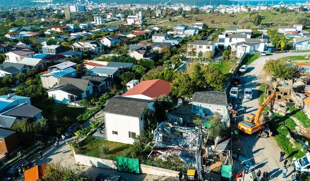 İzmir'de o belediyeden 'hobi bahçesi' uyarısı: Kaçak yapılar tek tek yıkılıyor!