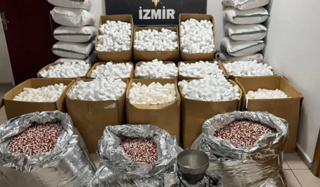 İzmir Karabağlar'da dev operasyon: 2 milyon hap ele geçirildi