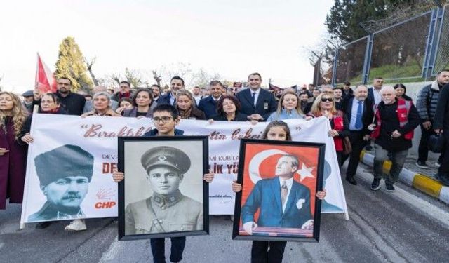 Menemen'de Şehit Kubilay için laiklik yürüyüşü: Karanlığa teslim olmayacağız!