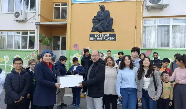 İzmirli öğrenciler geliştirdi... Görme engelliler için yapılan o oyun tanıtıldı!
