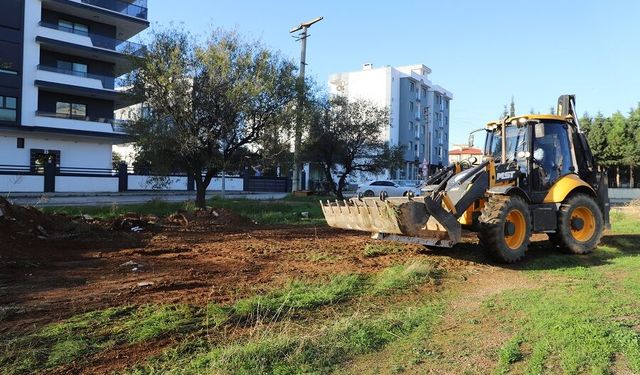 Menderes'te sosyal yaşam canlanıyor: Kasımpaşa Mahallesi’ne yeni park ve otopark