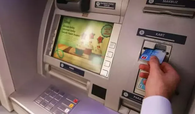 Bankada şaşırtan olay, 'düzgün konuşamıyorsun' dediler, yaşlı kadına dul aylığı verilmediler!