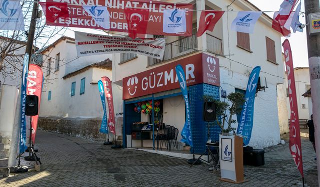Güzelbahçe’de bakkal kültürü geri döndü: GÜZMAR Bakkal Nihat açıldı