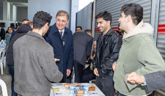 Başkan Tugay: Ülkeyi sıkıntıdan çıkarmanın yolu çok çalışmak
