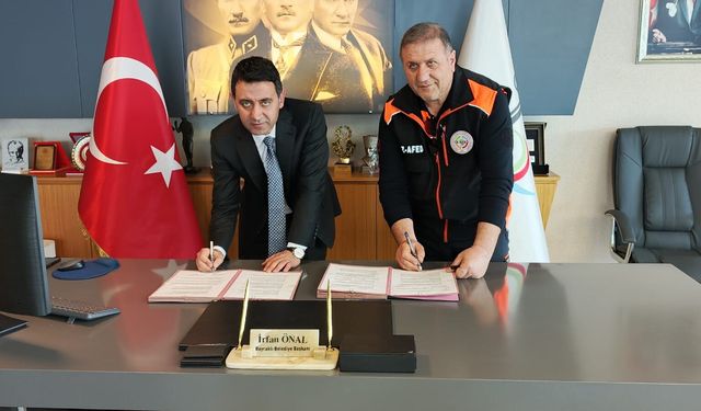 İzmir'de afet ve iklim için kritik protokol: Dirençli Bayraklı için imzalar atıldı