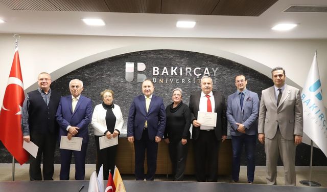Reha Necla Midilli Eğitim ve Yaşlı Evi Vakfı,  Foça’daki binasını Bakırçay Üniversitesi’ne tahsis etti