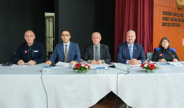 Menemen olası afetlere hazırlanıyor: Kurumlar aynı masada