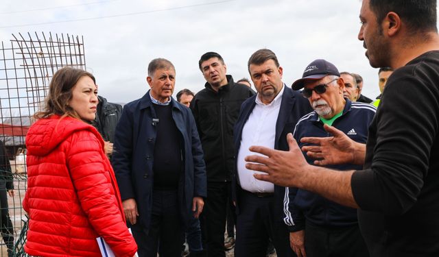 Seferihisar’da sel sonrası seferberlik: 45 ev temizlendi