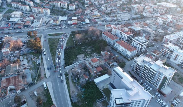 İzmir’de yeni yol projesi: Karşıyaka’da 62 yapı yıkıldı