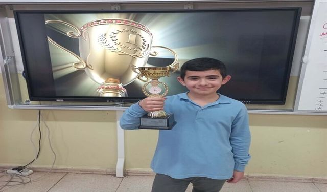 Lösemiyi yenen Adem pentago şampiyonu oldu: Ben başardım, siz de başarabilirsiniz