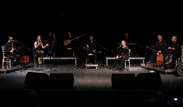 Bornova’da mübadele türküleri gecesi: Ege’nin iki yakası buluştu