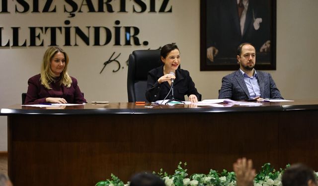 Başkan Sengel mecliste açıkladı... Otoparkta yürütme durduruldu!