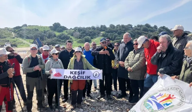 Urla’da hurda gemi tepkisi büyüdü: Başkan Selçuk Balkan’dan yargı çıkışı