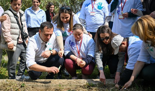 Bornova Yeşilova Höyüğü’nde 21 Mart’ta “Farklıyız ama birlikteyiz” mesajı toprağa kazındı
