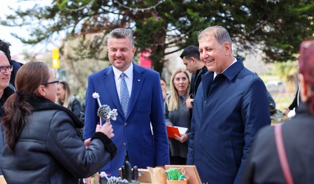 Buca’da kadın emeği pazarı kuruldu: Üretici kadınlara tam destek