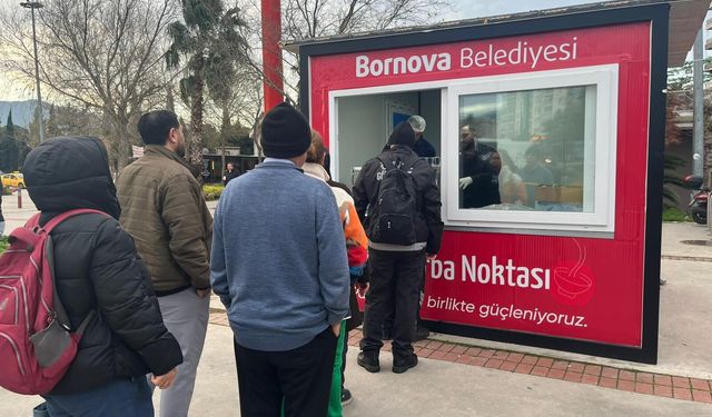 Bornova’da sıcak dayanışma büyüyor: Çorba desteği Manisa yoluna da taşındı