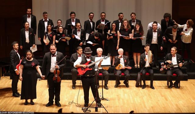 AASSM’de çok sesli buluşma: 70 koro İzmir’de sahne aldı