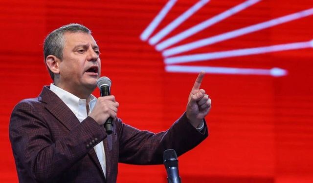 Özgür Özel'in İzmir programında 'meydan' krizi: CHP meydana zorla girecek!