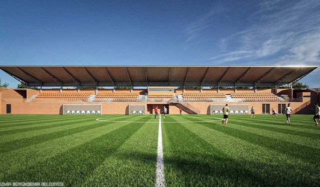 İzmir’in futbol hafızası canlanıyor: Langar Sahası yenileniyor, altyapıya 500 kişilik altyapı stadyumu!