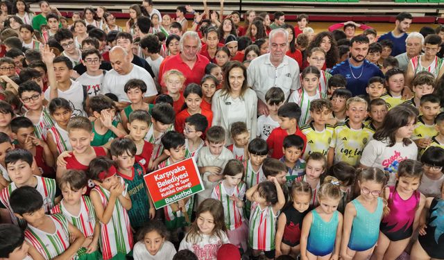 Karşıyaka’da Kış Spor Okulları sezonu törenle tamamladı