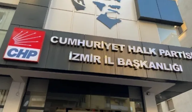 CHP İzmir’in Facebook hesabı Gümrükçü yönetimine geçti