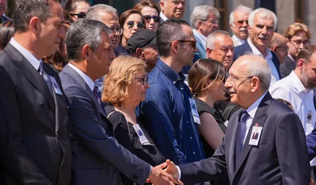 Tokalaştıkları görüldü... Kılıçdaroğlu ile Özel aynı karede