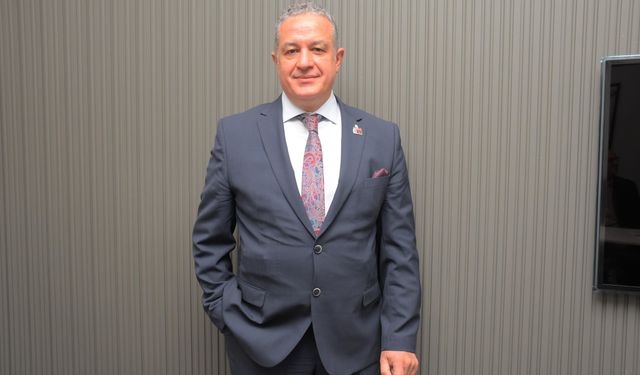 İZDO diş hekimlerinin özlük hakları için ortak mücadele istedi