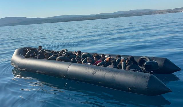 İzmir’de düzensiz göç operasyonu: 1’i çocuk 54 kişi yakalandı