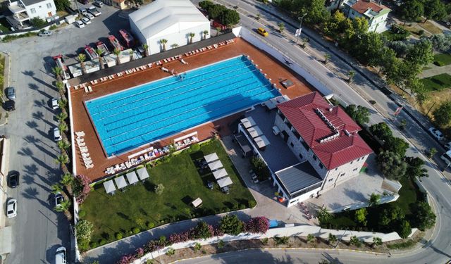 TSYD Urla Havuzu'nda yüzme kursları başlıyor