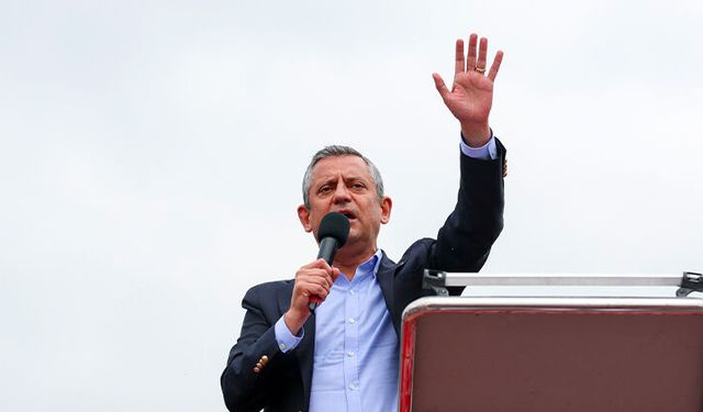 Özgür Özel'den operasyon sonrası acil İstanbul toplantısı