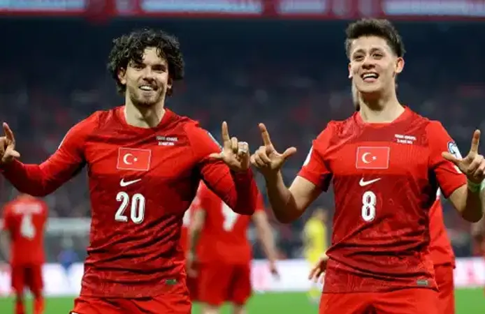 Balçova’da milli heyecan dev ekrana taşınıyor