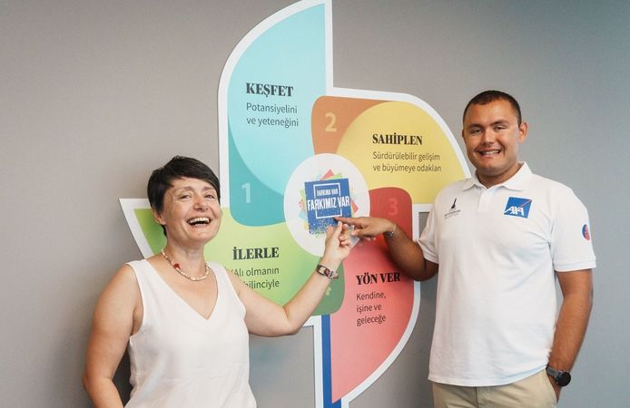 İzmirli ultra maraton yüzücüsü Tuna Tunca dondurucu Kuzey Kanalı için kulaç atacak