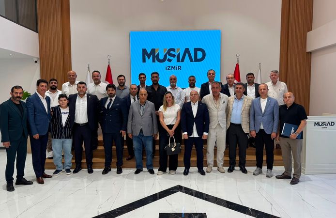 MÜSİAD İzmir’den güçlü sivil toplum ve iş birliği çağrısı