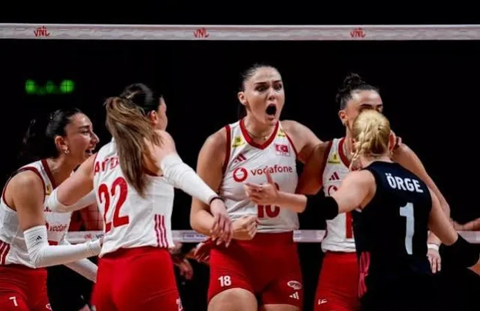 Filenin Sultanları bir kez daha tarih yazıyor! Finalde rakip Brezilya