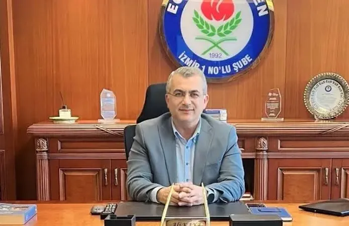 Eğitim-Bir-Sen İzmir'den '15 Temmuz' mesajı