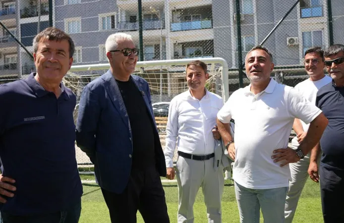 Başkan Türkmen meclis üyeleriyle sahaya çıktı, çalışmaları yerinde inceledi
